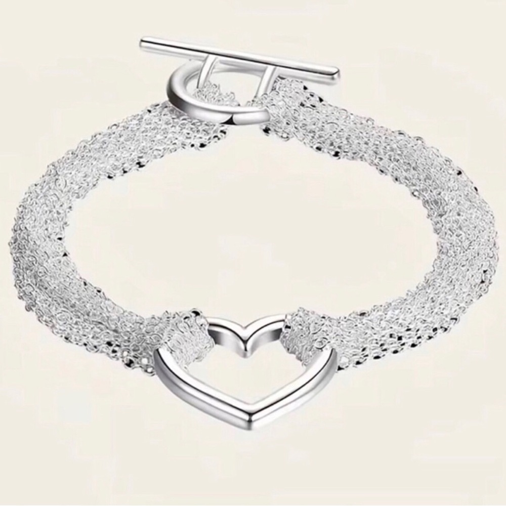 Sterling Silver Heart Toggle Bracelet - Picture 1 of 1